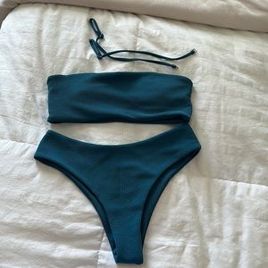 Bandeau bikini
